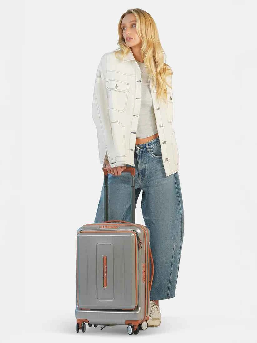 Uppercase Aero Pro Laptop Front Loader Silver - Luggage Lounge