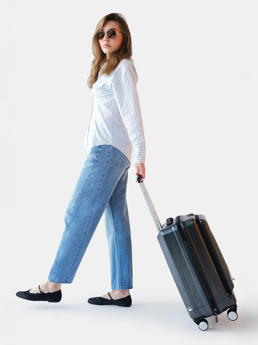 Uppercase Zyric Pro Laptop Front Loader Black - Luggage Lounge