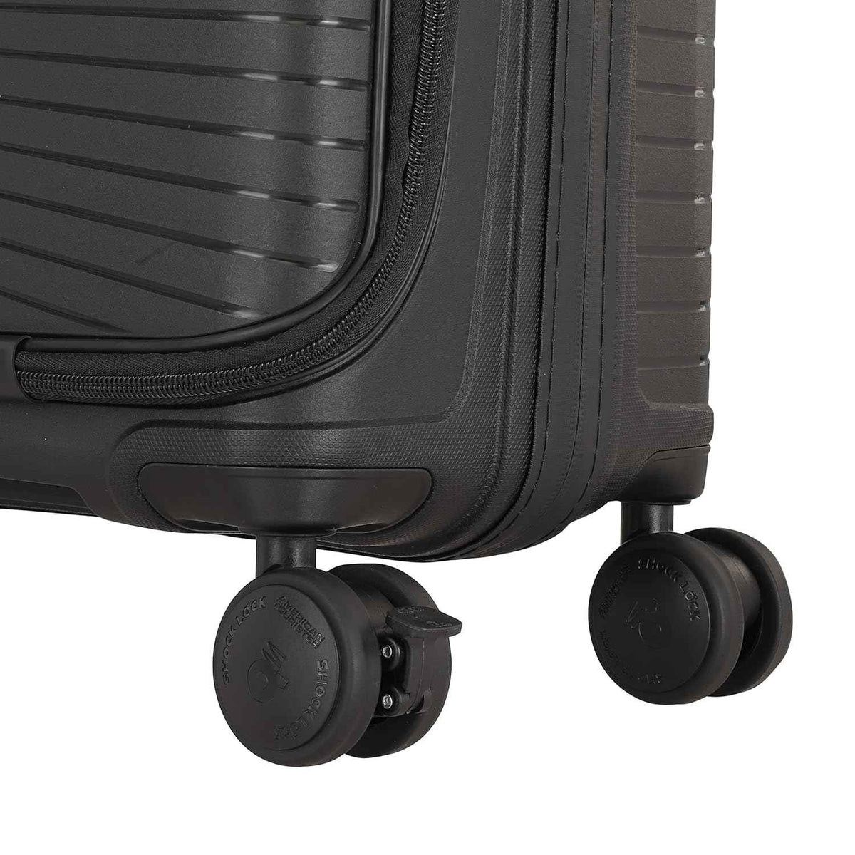American Tourister Airconic 2.0 Rolling Tote