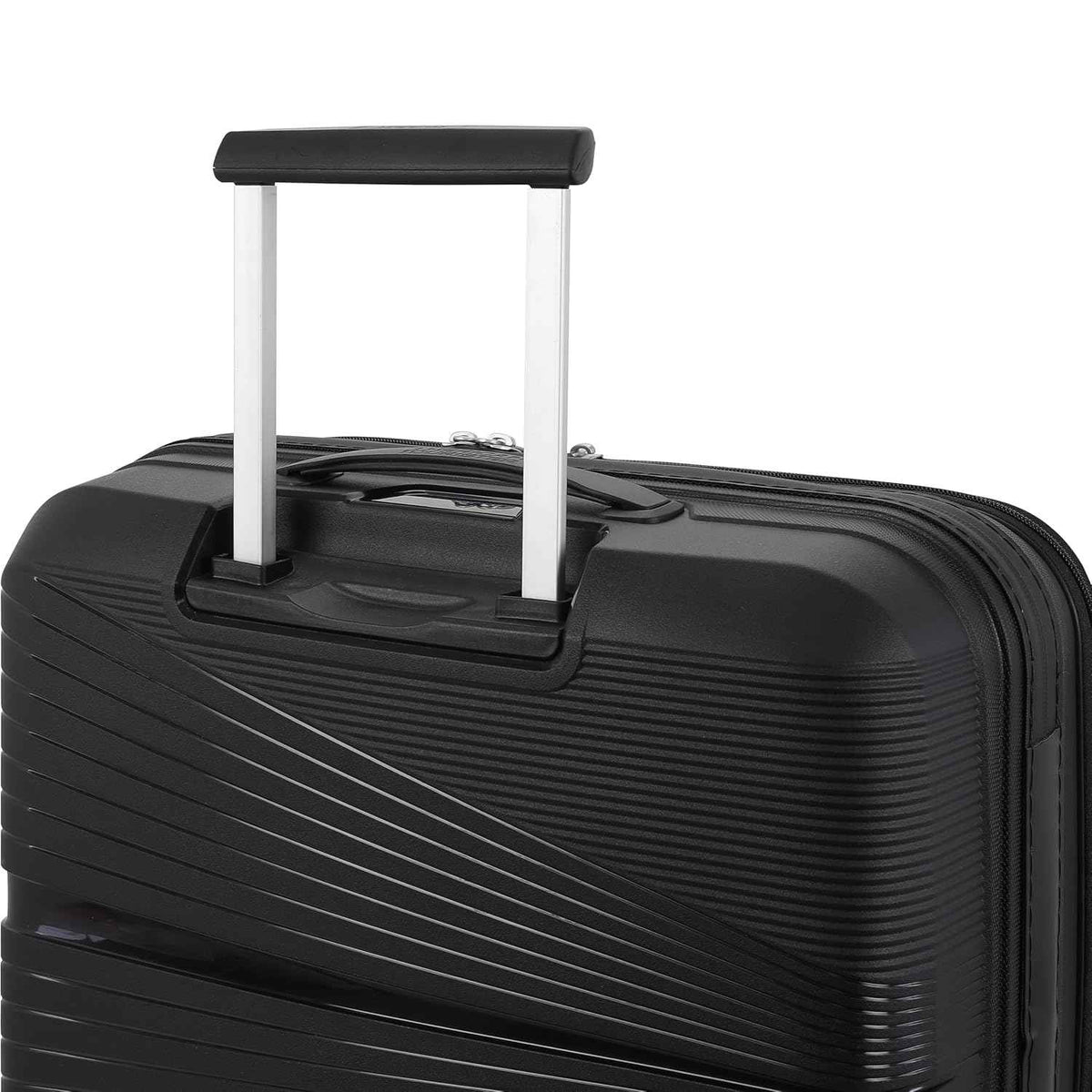 American Tourister Airconic 2.0 Rolling Tote
