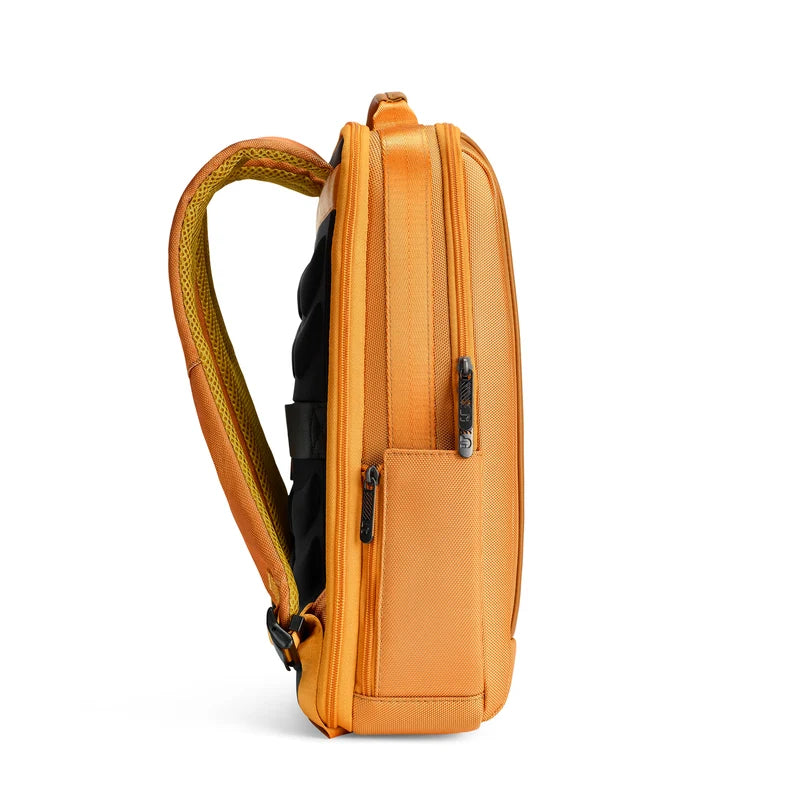 Urban Jungle Frontier Laptop Backpack – Your Ultimate Commuting Companion