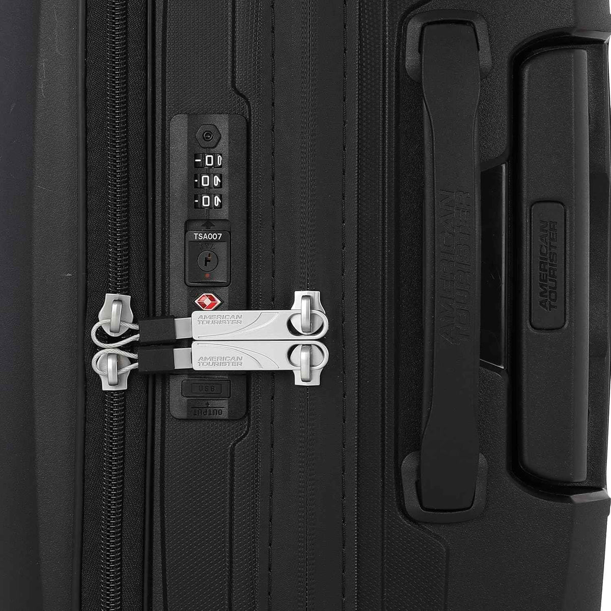 American Tourister Airconic 2.0 Rolling Tote