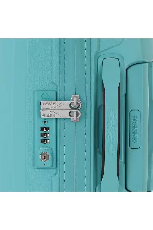 American Tourister Airconic 2.0 - Luggage Lounge