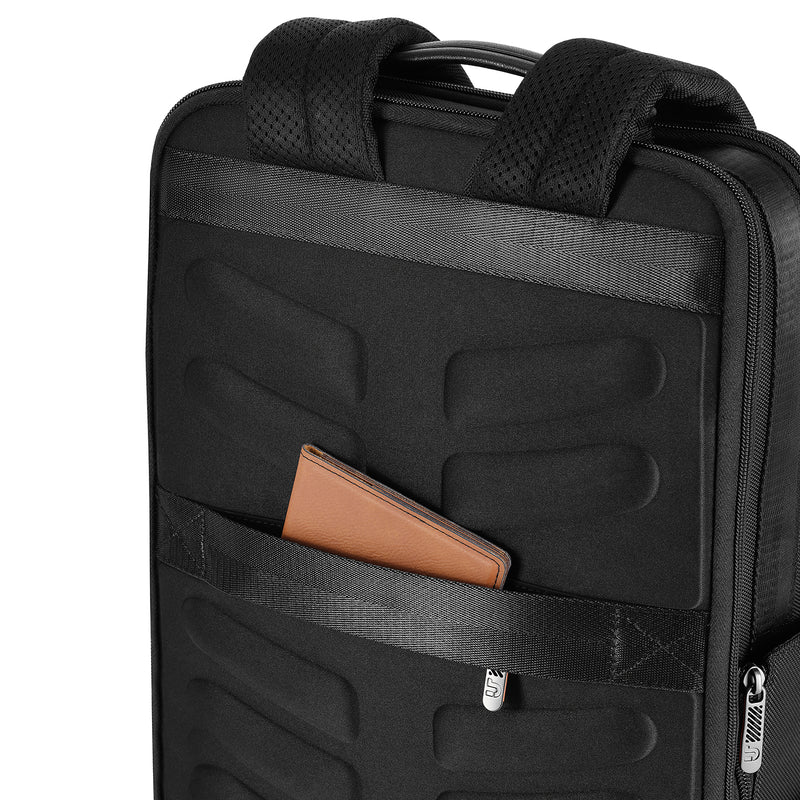 Urban Jungle Frontier Laptop Backpack – Your Ultimate Commuting Companion