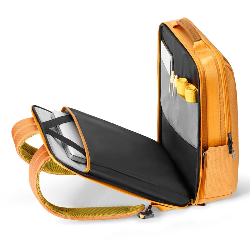 Urban Jungle Frontier Laptop Backpack – Your Ultimate Commuting Companion
