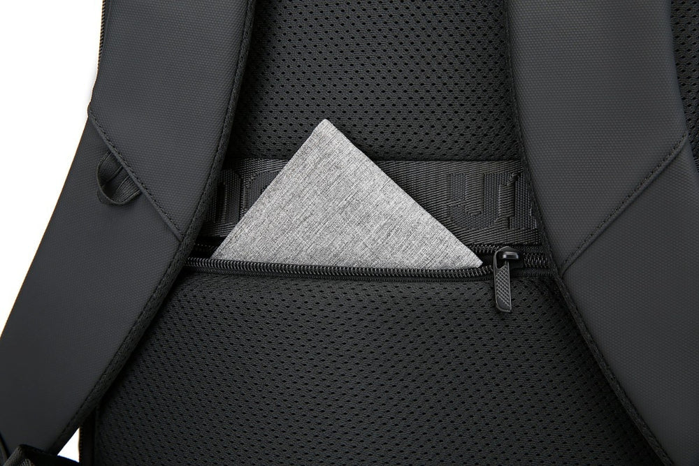 Urban Jungle Soho Backpack - Luggage Lounge